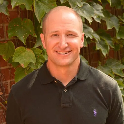 Dr. Travis Storts
