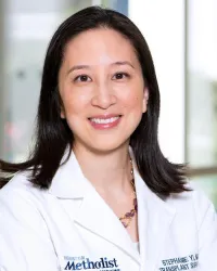 Stephanie Yi