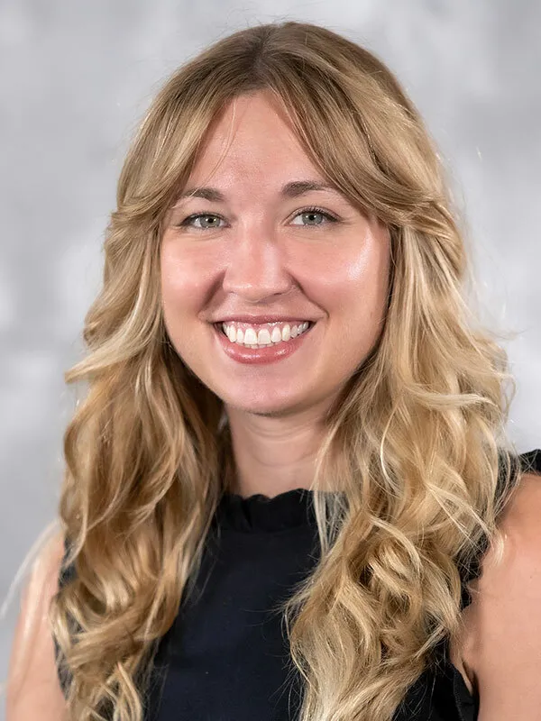 Rebecca E Thompson