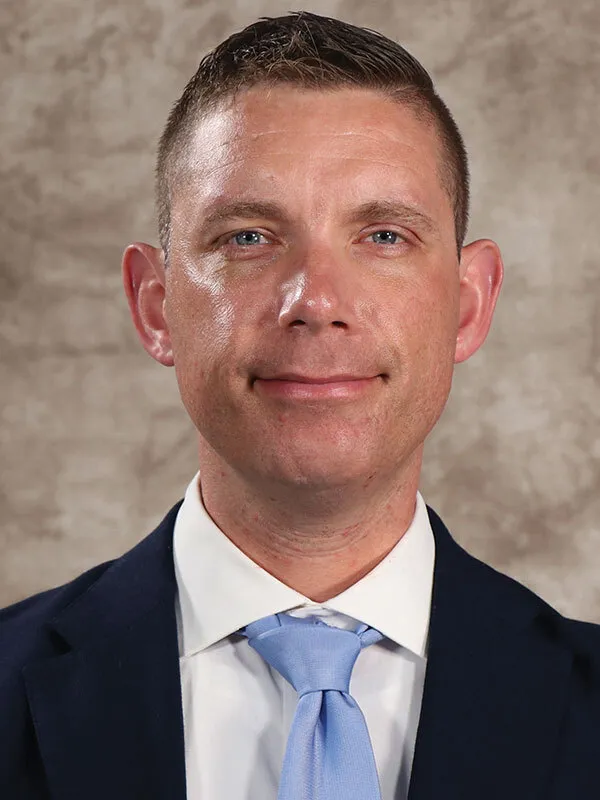 Matthew D Weirath
