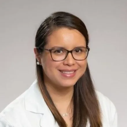 Erika L Diaz-Narvaez