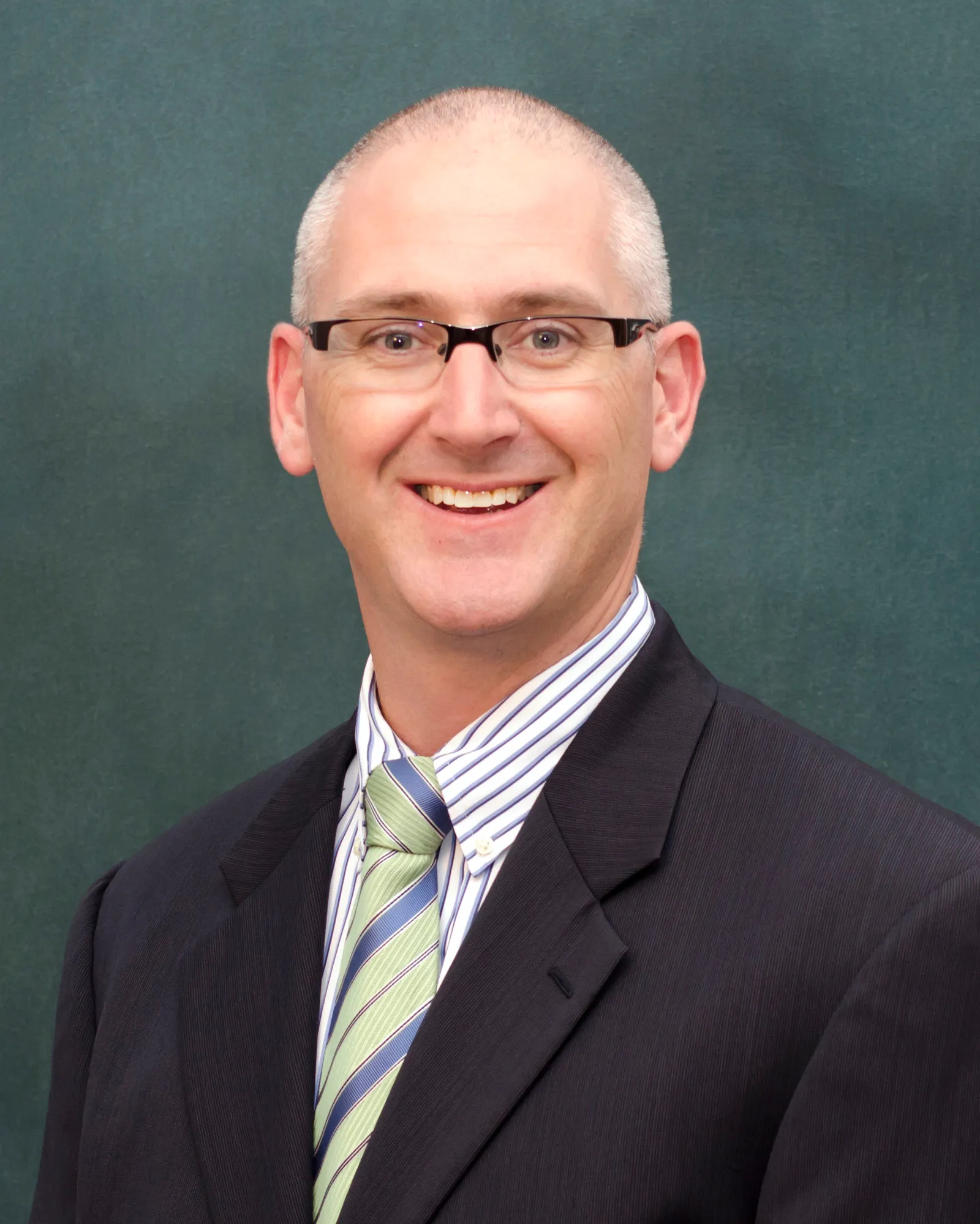 Dr. Christopher Wilcox, DO, Orthopedic Surgeon | East Lansing, MI | WebMD