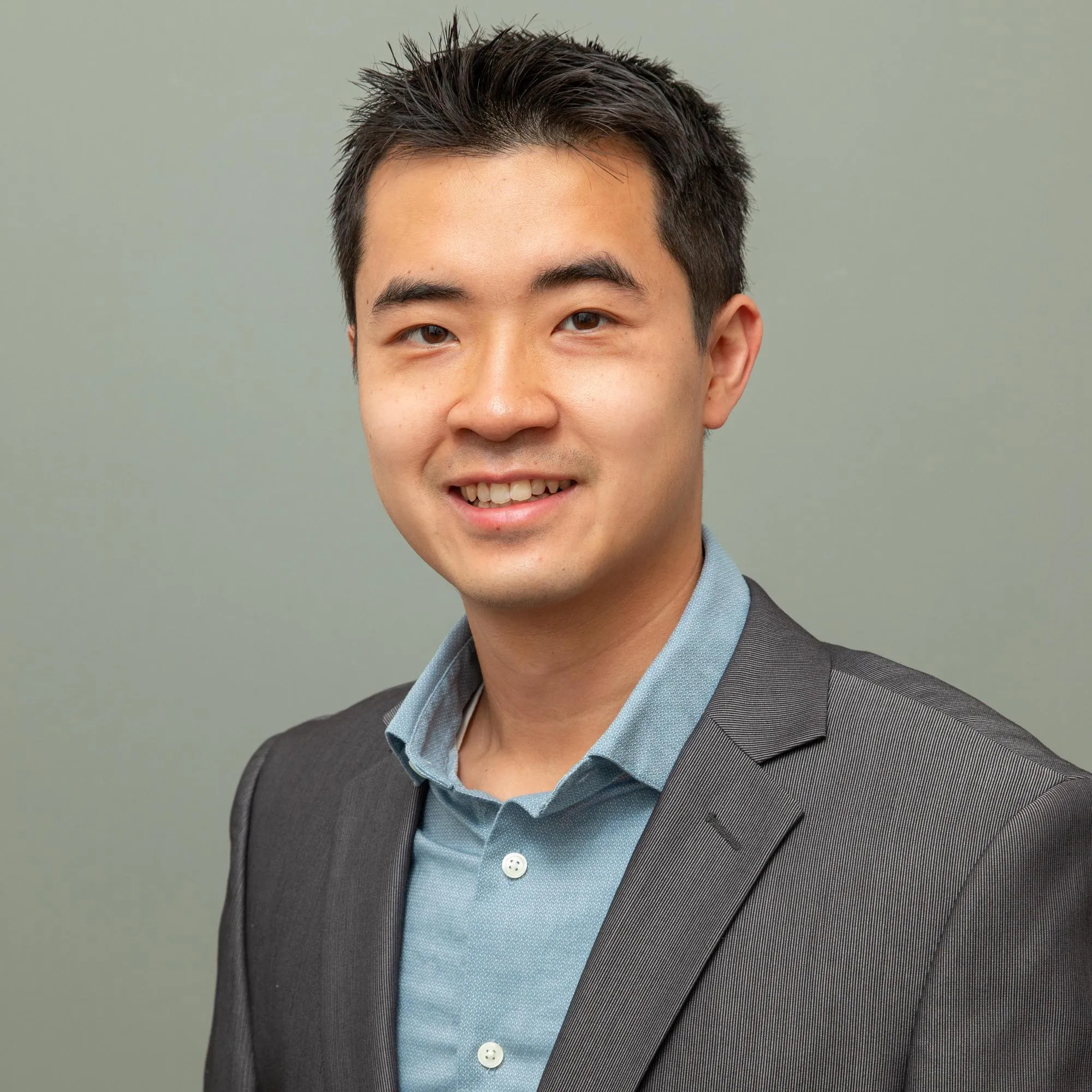 Kwan Hon Vincent Lau