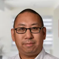 Christopher J Chiu