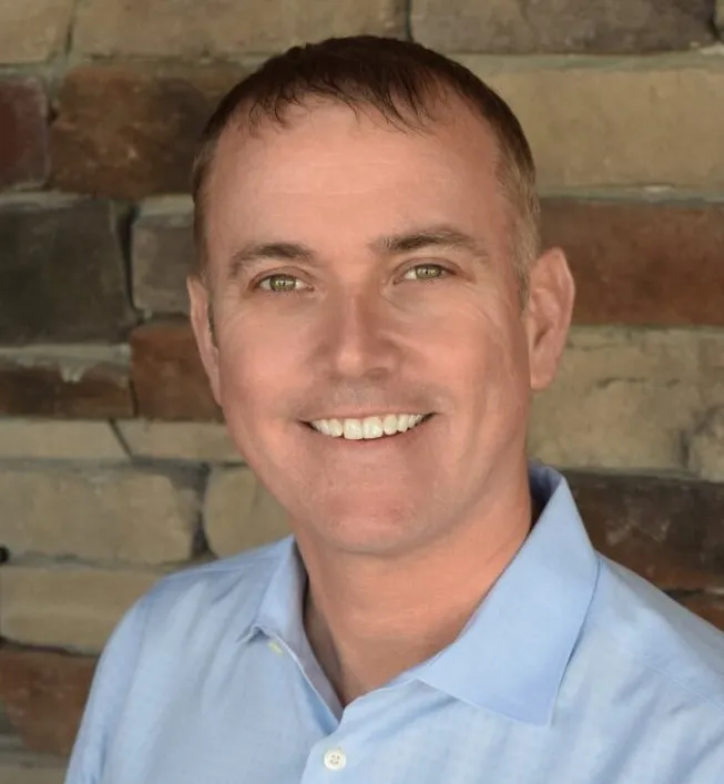 David R Studt