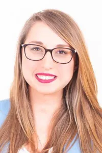 Alexandra L Mannix