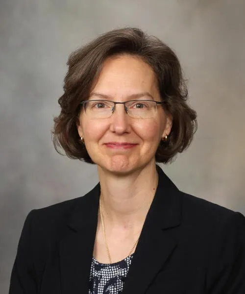 Amy C Degnim
