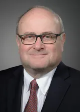 Jonathan E Kolitz