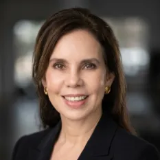 Dr. Judith Mayans