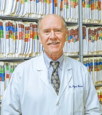 Dr. Clifford L Kearns