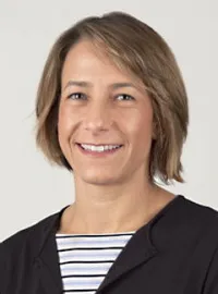 Alisa B Bahl