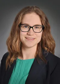 Elizabeth B Roth
