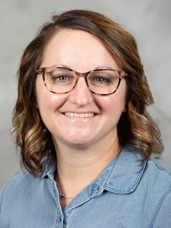 Alissa M Hankee