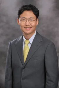Changhyun (mike) Kim