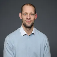 Robert Lindgren