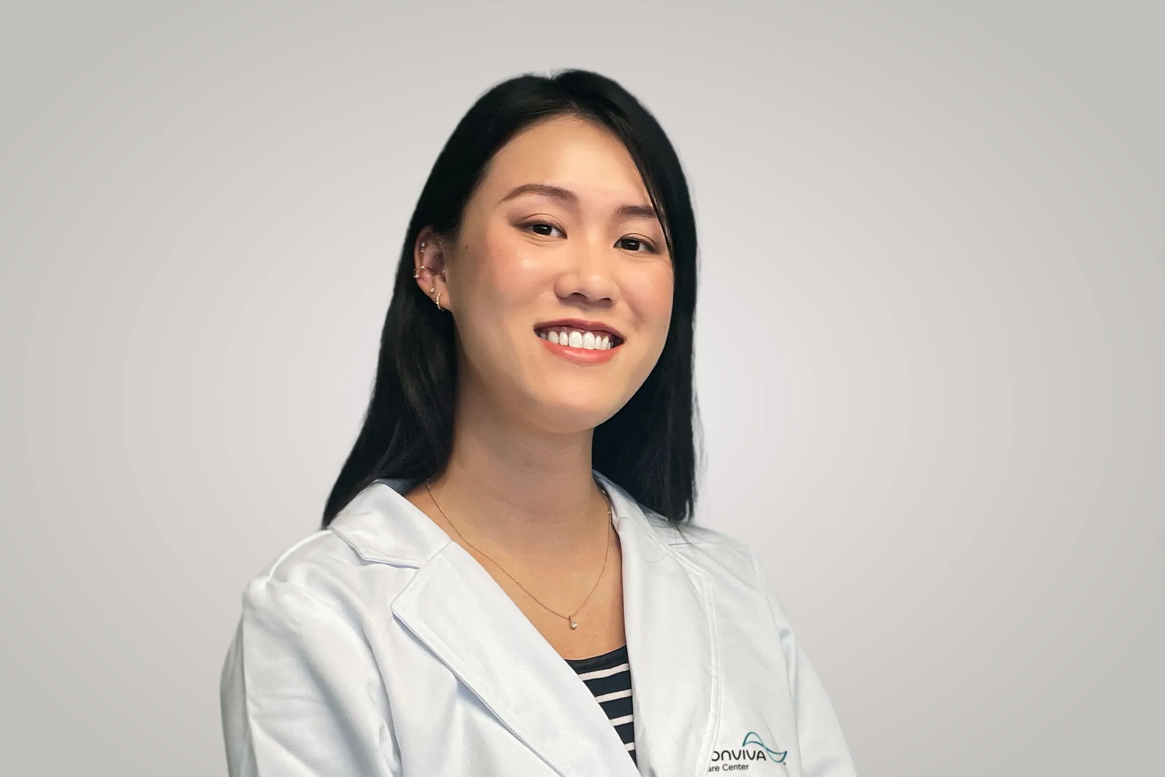 Jennifer Hanh La