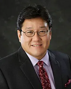 Darrell W Plumage