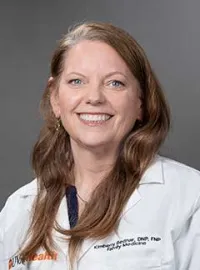 Kimberly L Bednar