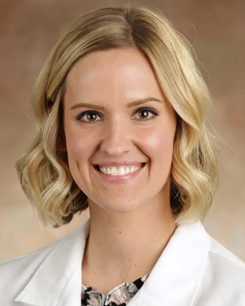 Kelly L Johnston