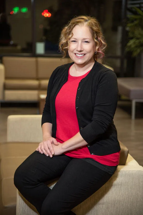 Elizabeth Teeling, Arnp
