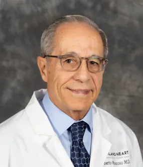 L R Roberto Moscoso