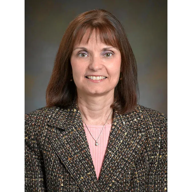 Lora Regan