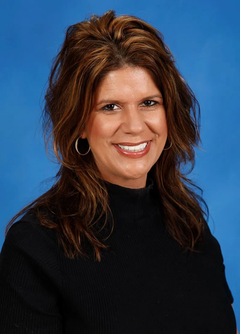 Lisa D Miller