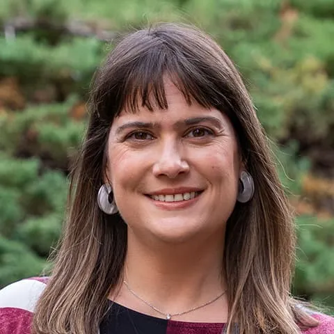 Anna M Marks