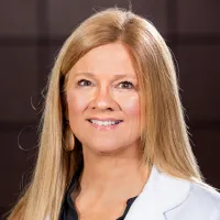 Elizabeth Nelson