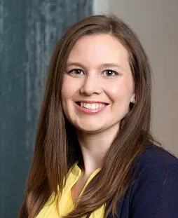 Kelly M Hesseling