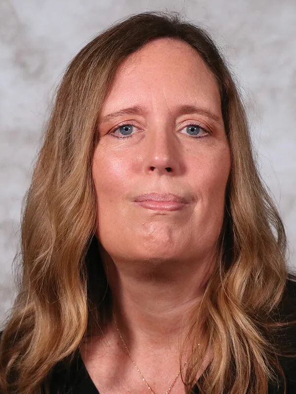 Jennifer H Cobb