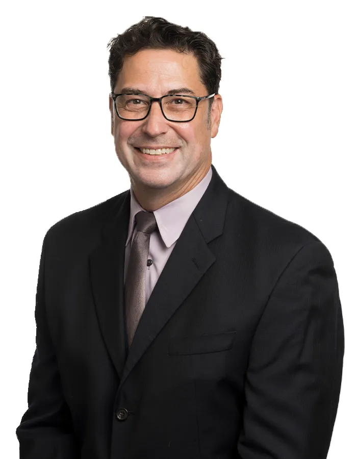 Lucien R Ouellette