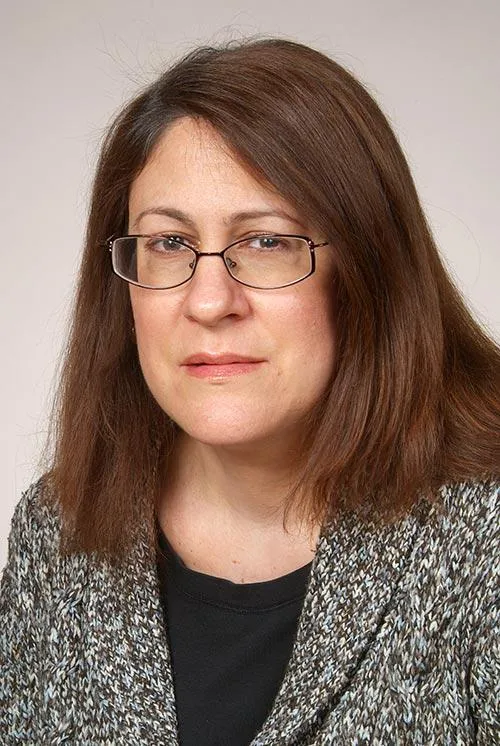 Carol J Fehmian