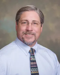 David J Henningsen