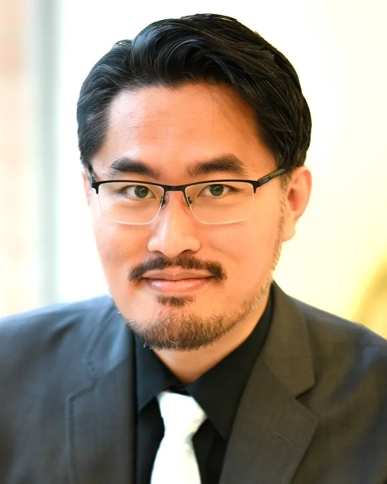William Shihao Lao