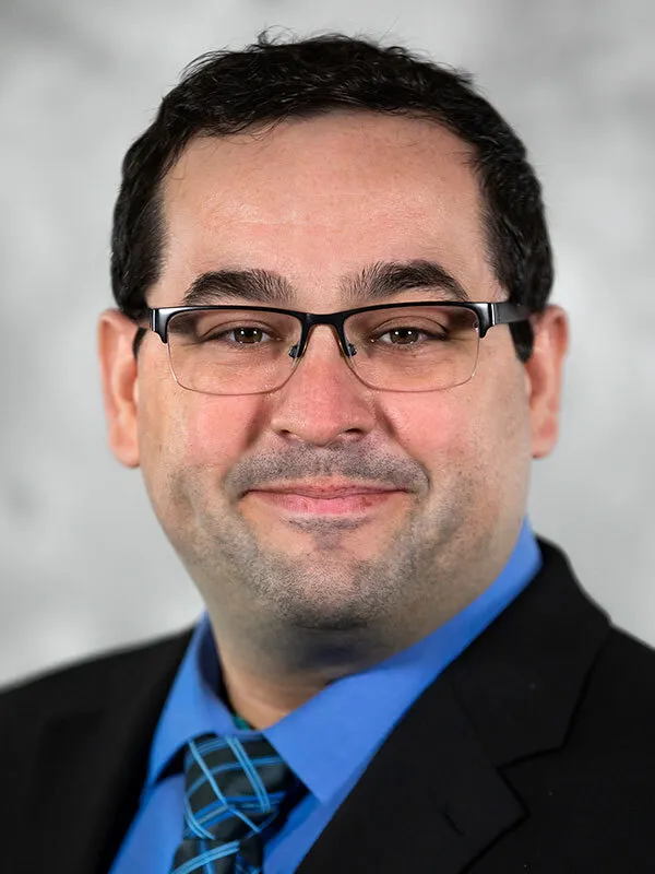 Joshua J Barzilai