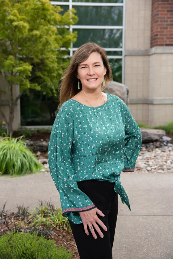 Shellie Lyden, Pt