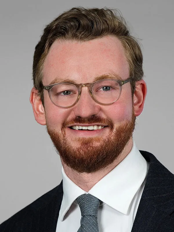 Nicholas R Levergood