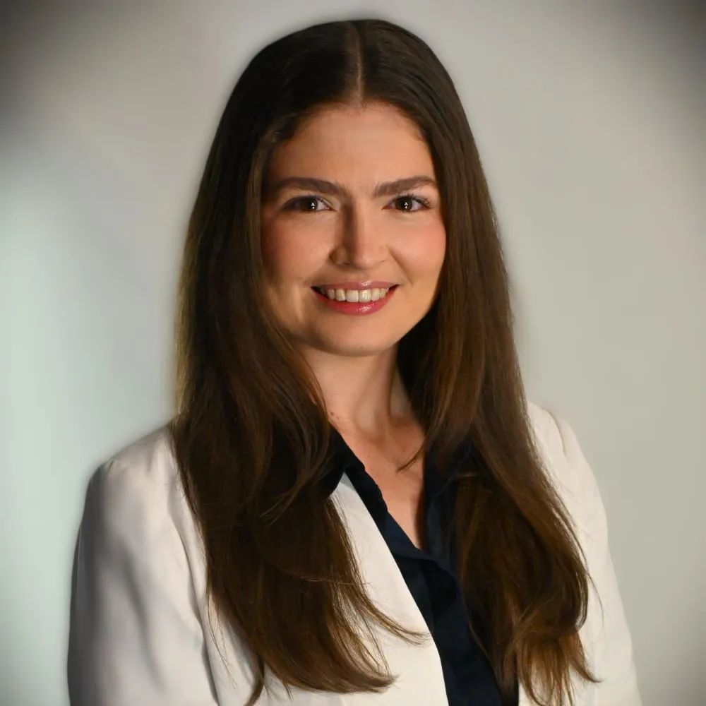 Dr. Cristina Ortiz Malavé