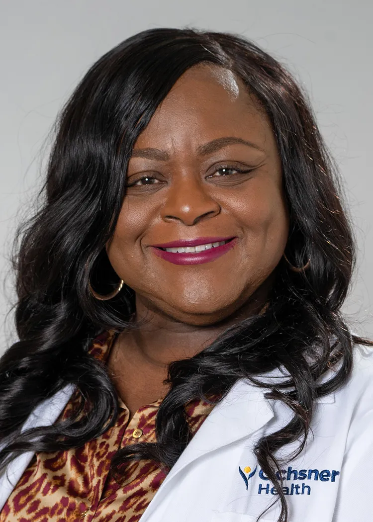 Lasaundra L Roberts