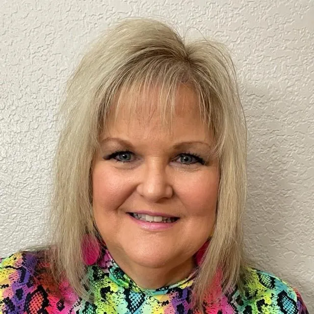 Kelli D Lewis-Foltin