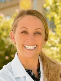 Lindsay A Morris-Zetts
