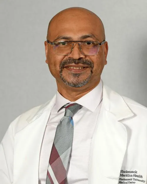 Daniel M Huq
