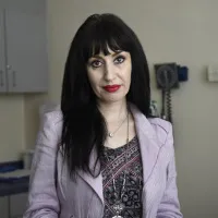 Elham Bayat