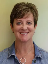 Kimberly M Dylla