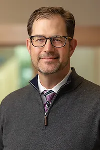 Craig R Hampton