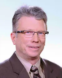 Lee M Sredzinski