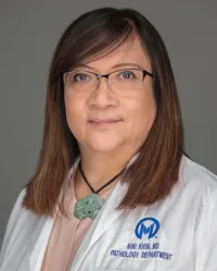 Nini Khin