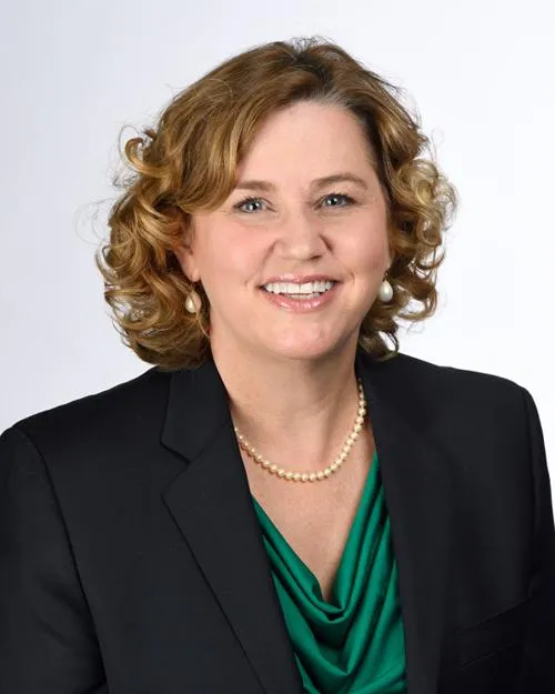 Pamela M Hill