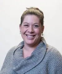 Karen J Ahern